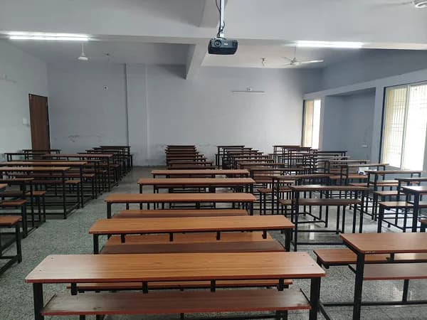 સ્માર્ટ ક્લાસરૂમ યુનિટ્સ facility image