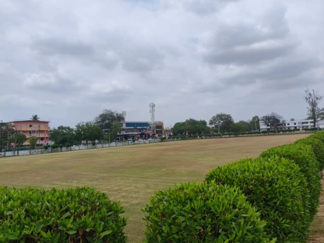 મુખ્ય કેમ્પસ ગ્રાઉન્ડ facility image