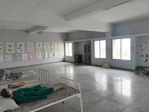 મેટરનલ એન્ડ ચાઇલ્ડ હેલ્થ (MCH) લેબ facility image