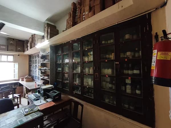 Chemistry Reagent Store Facility