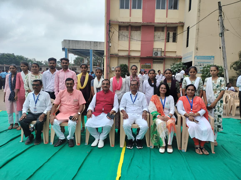 Vadodara Jilla Kelavani Mandal Moments with students and staffs