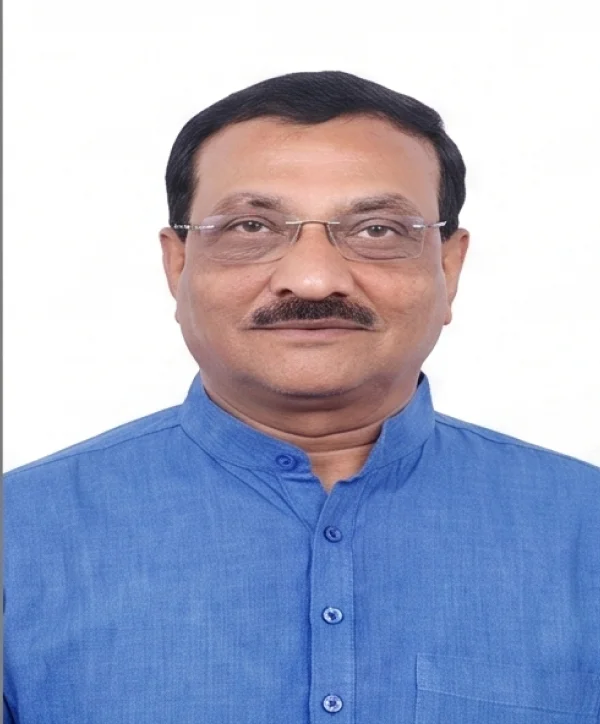 Photo of Shri Shashikant H. Patel, President of Vadodara Jilla Kelavani Mandal (VJKM)